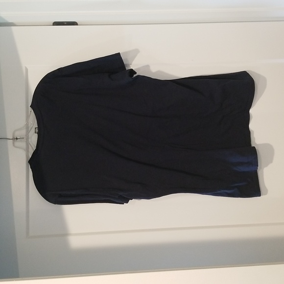 The Concert Tee District Navy Crewneck Tshirt Size Large - Picture 3 of 12